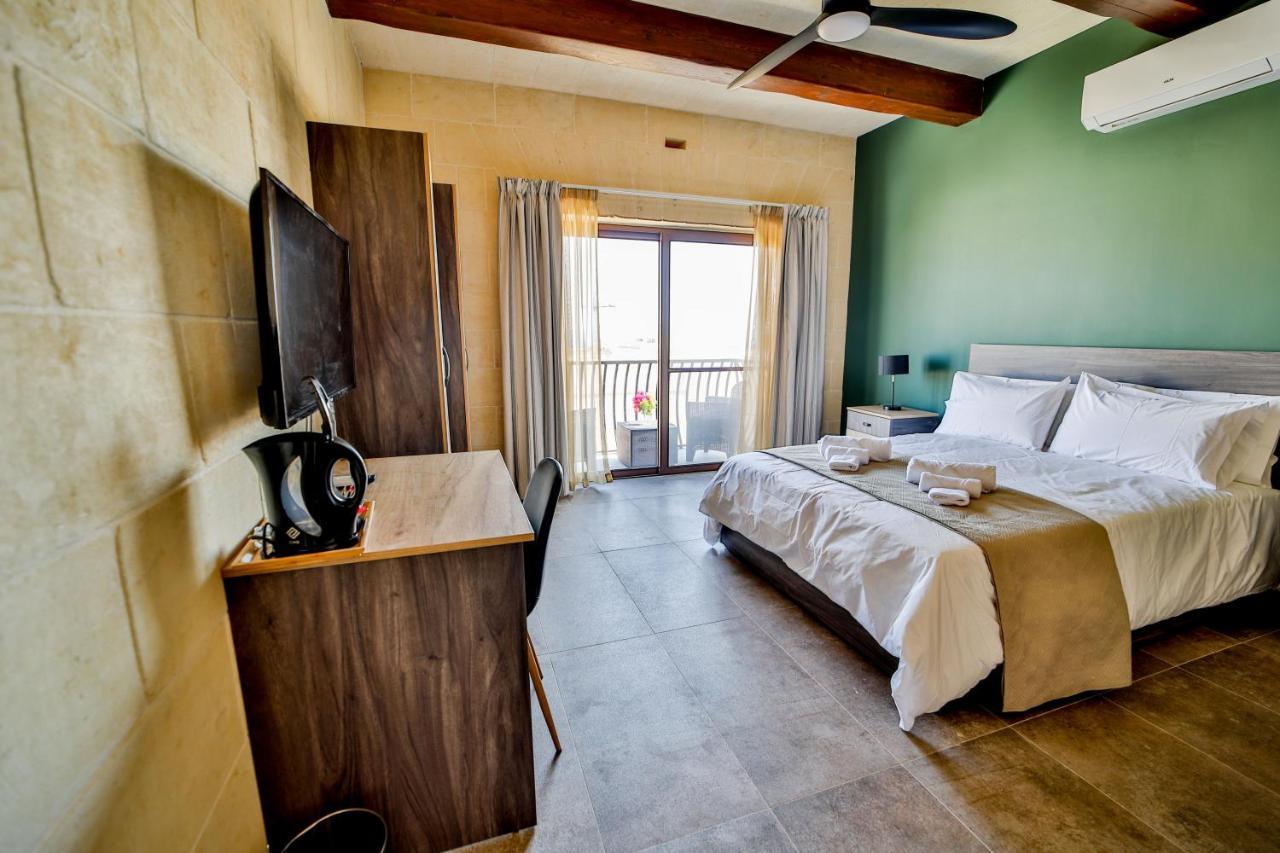 49 Sunrise Lodge Għajnsielem Exteriör bild