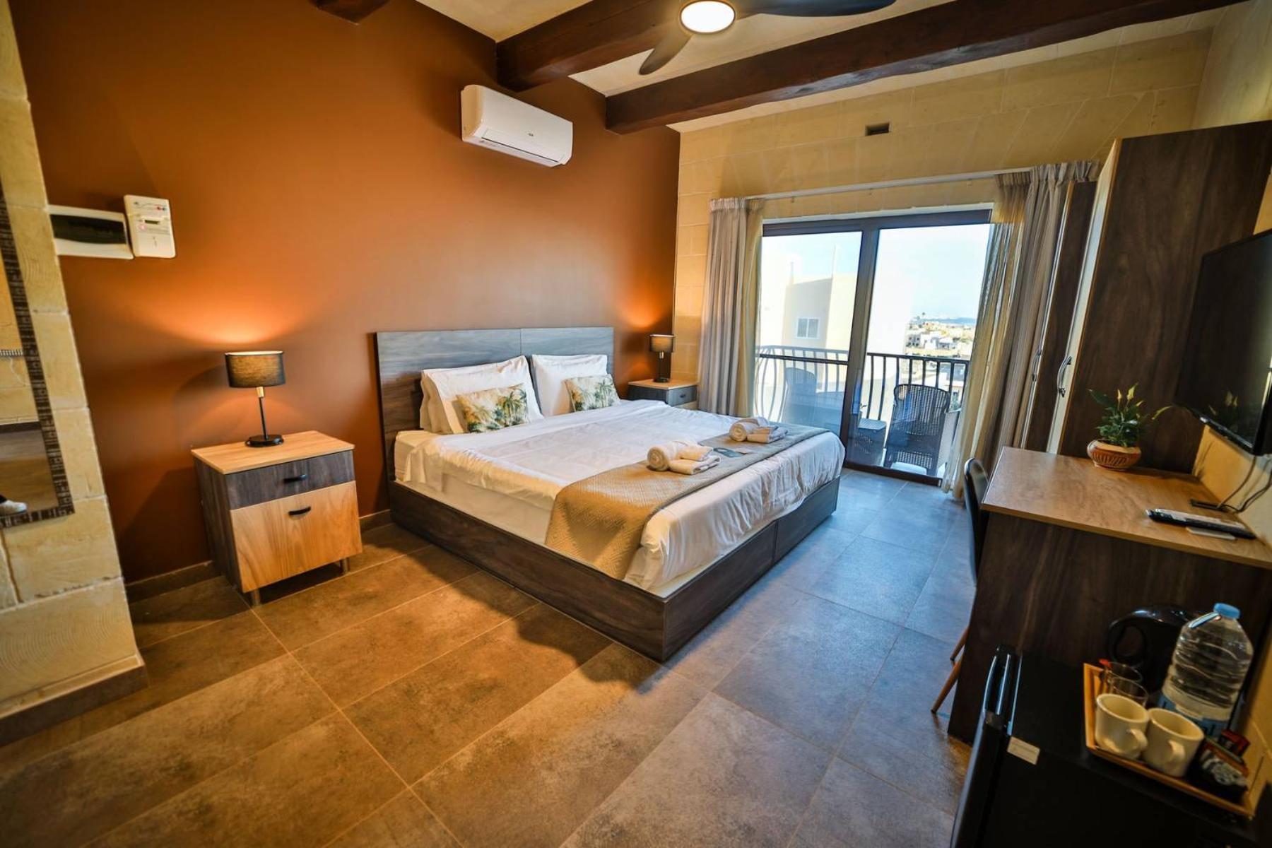 49 Sunrise Lodge Għajnsielem Exteriör bild