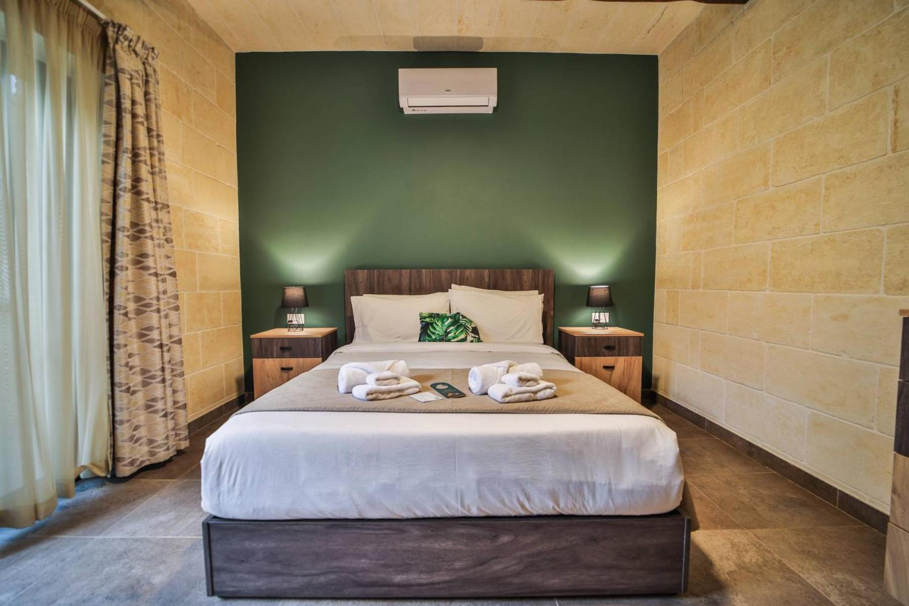 49 Sunrise Lodge Għajnsielem Exteriör bild